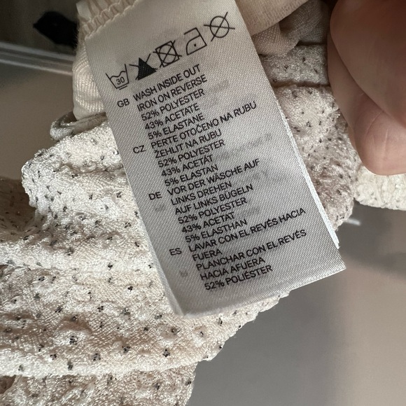 H&M 3/4 Sleeve Nude Dress - Picture 4 of 5